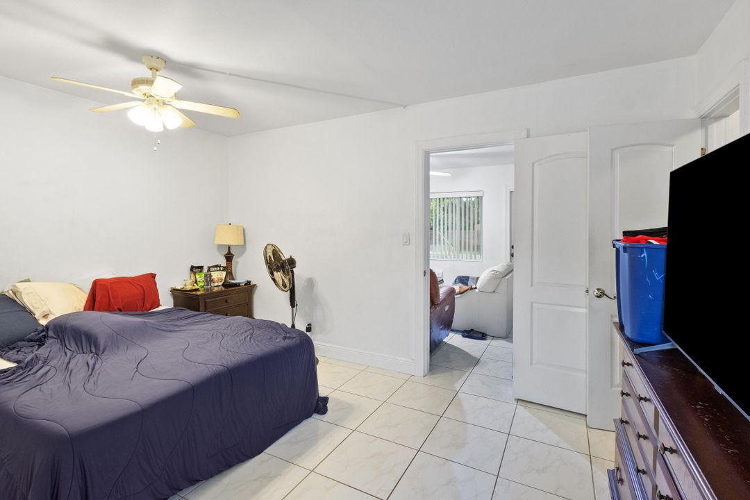 合同活跃: $788,000 (0 贝兹, 0 浴室, 1916 平方英尺)