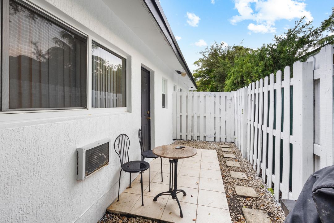 合同活跃: $788,000 (0 贝兹, 0 浴室, 1916 平方英尺)