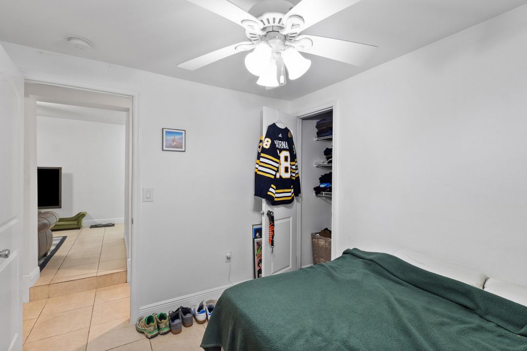 合同活跃: $788,000 (0 贝兹, 0 浴室, 1916 平方英尺)