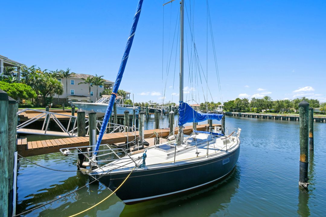 En Venta: $2,195,000 (3 camas, 2 baños, 1920 Pies cuadrados)