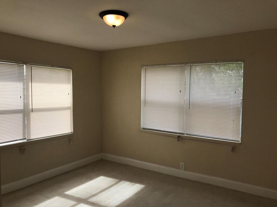 Activo con contrato: $749,000 (0 camas, 0 baños, 2600 Pies cuadrados)