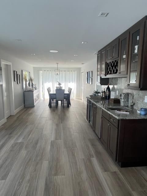 For Rent: $25,000 (3 beds, 3 baths, 2038 Square Feet)