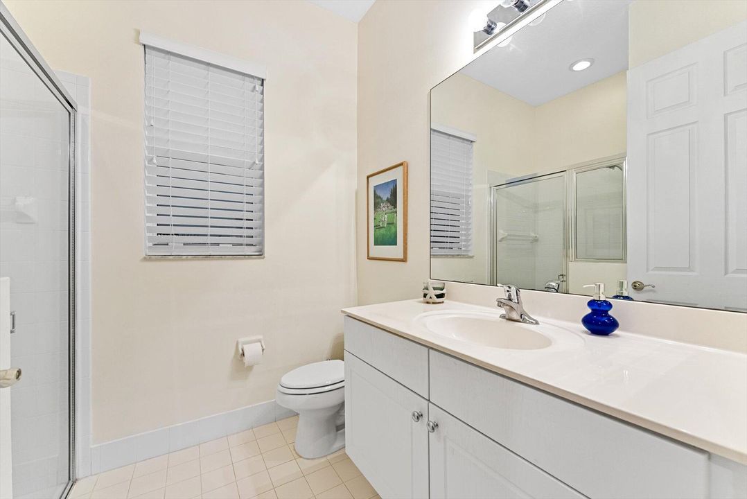 合同活跃: $744,900 (4 贝兹, 3 浴室, 3142 平方英尺)