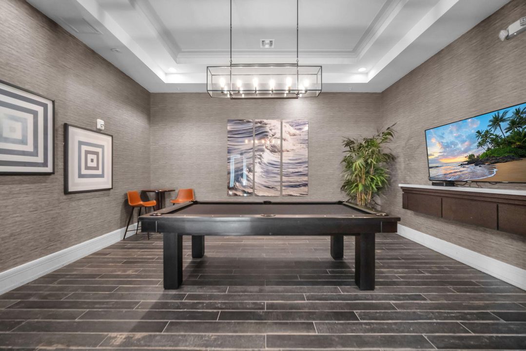 For Sale: $925,000 (5 beds, 3 baths, 3522 Square Feet)