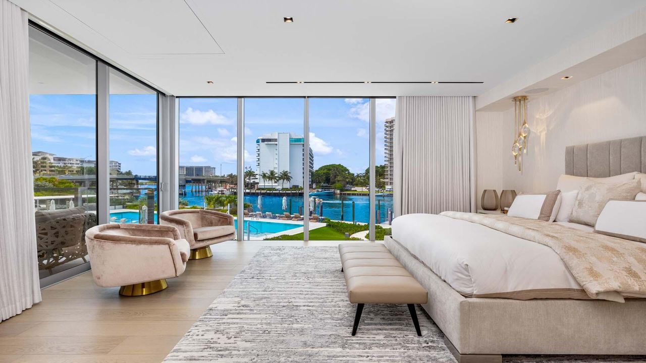 For Sale: $11,995,000 (3 beds, 3 baths, 4236 Square Feet)