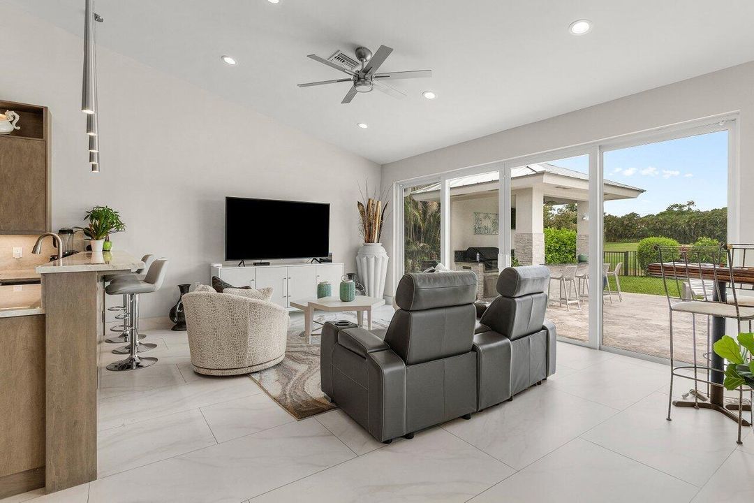 待售: $2,499,000 (3 贝兹, 4 浴室, 4100 平方英尺)