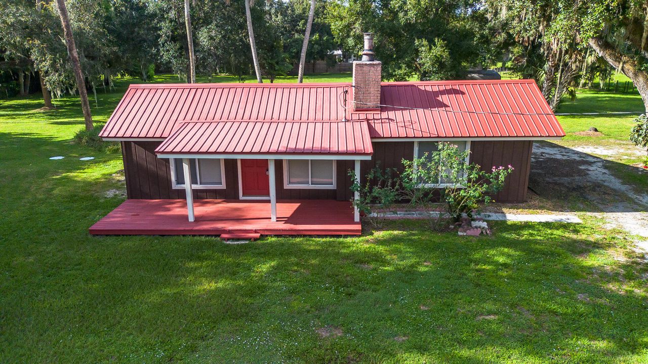 Vendido Recientemente: $359,000 (2 camas, 2 baños, 1470 Pies cuadrados)