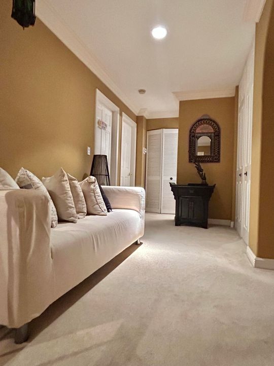 Active With Contract: $775,000 (5 beds, 5 baths, 3366 Square Feet)