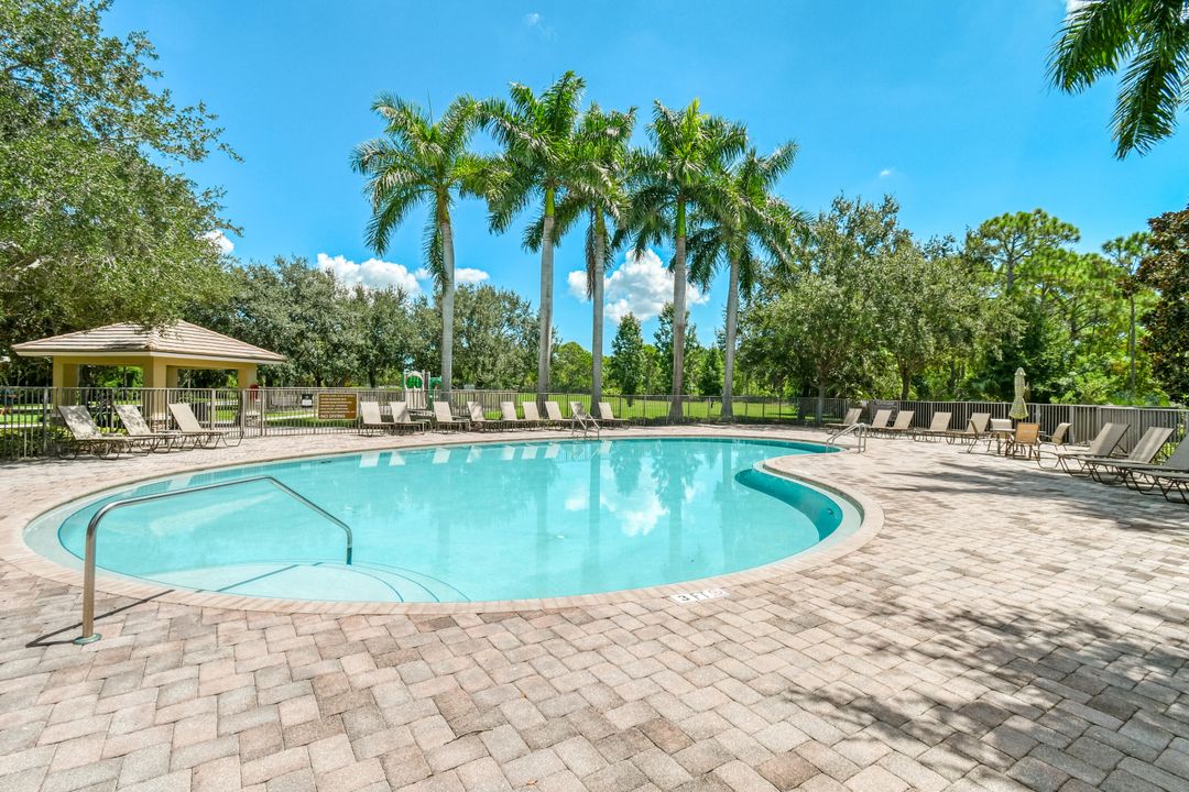 For Sale: $1,375,000 (4 beds, 3 baths, 3089 Square Feet)