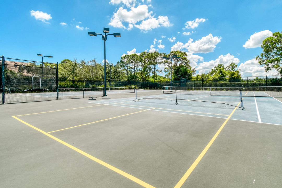 For Sale: $1,375,000 (4 beds, 3 baths, 3089 Square Feet)