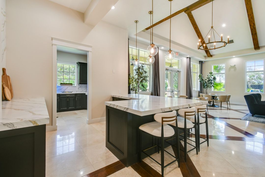 For Sale: $1,375,000 (4 beds, 3 baths, 3089 Square Feet)