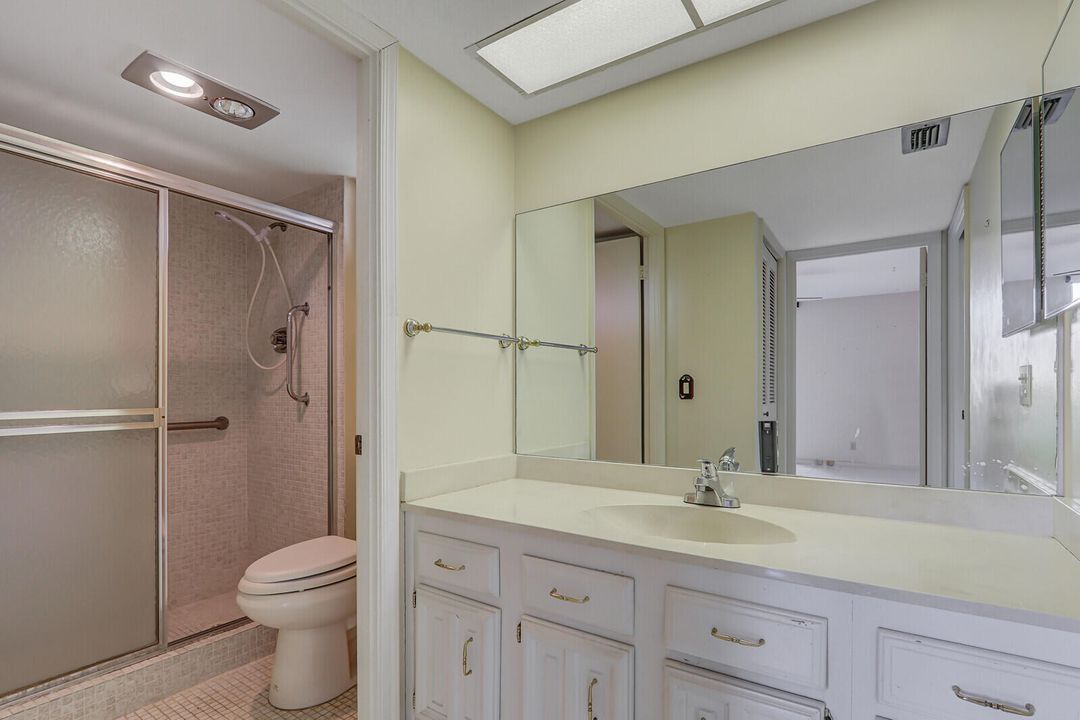 待售: $199,900 (2 贝兹, 2 浴室, 1287 平方英尺)