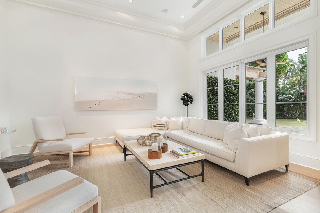 待售: $22,500,000 (5 贝兹, 7 浴室, 5384 平方英尺)