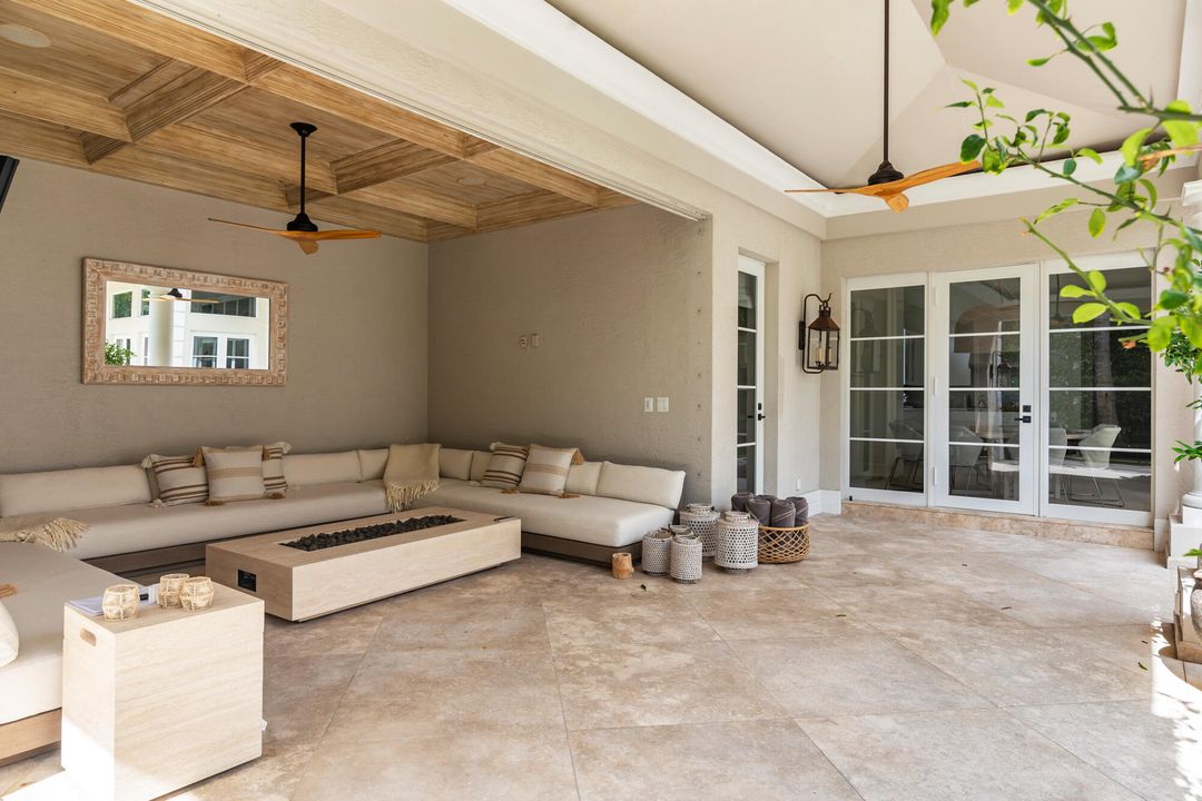 待售: $22,500,000 (5 贝兹, 7 浴室, 5384 平方英尺)