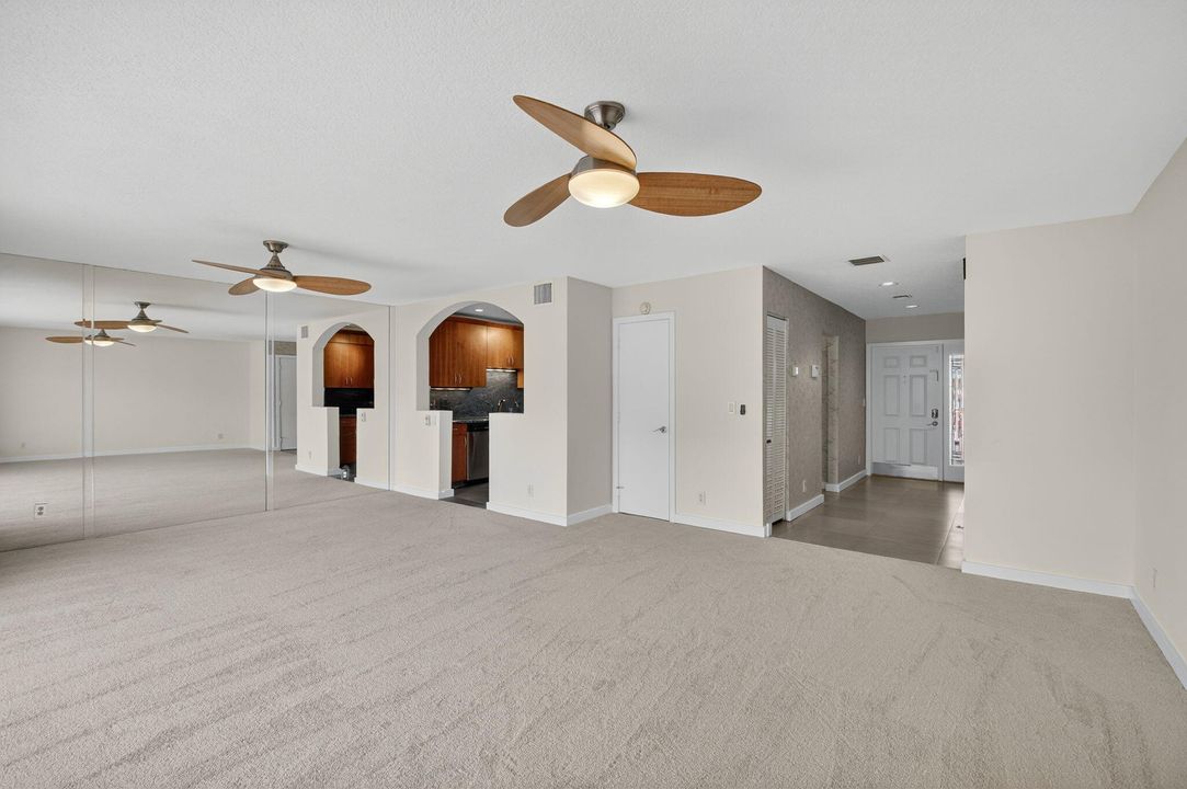 For Sale: $759,000 (2 beds, 2 baths, 1800 Square Feet)