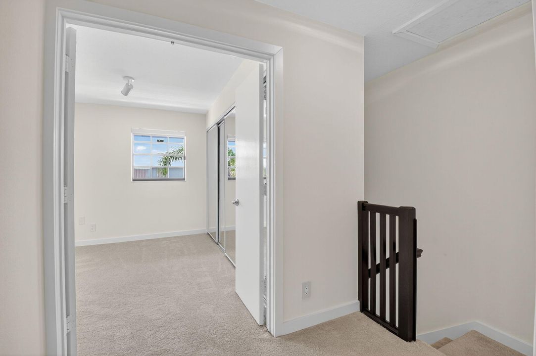 For Sale: $759,000 (2 beds, 2 baths, 1800 Square Feet)