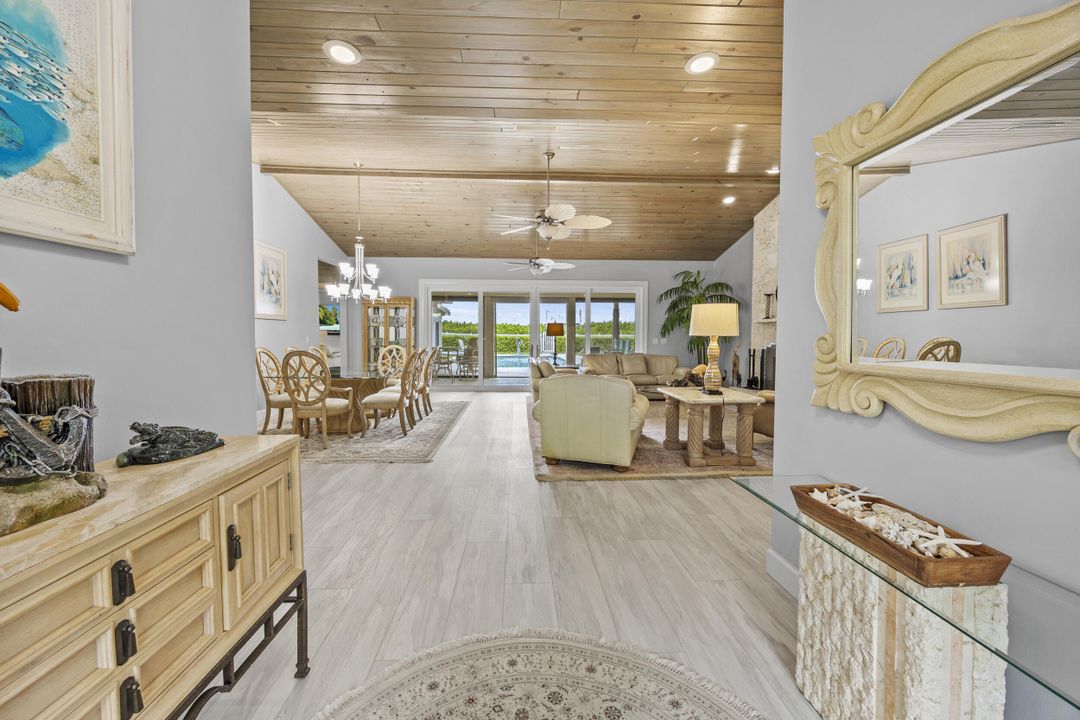 待售: $8,900,000 (4 贝兹, 5 浴室, 3434 平方英尺)