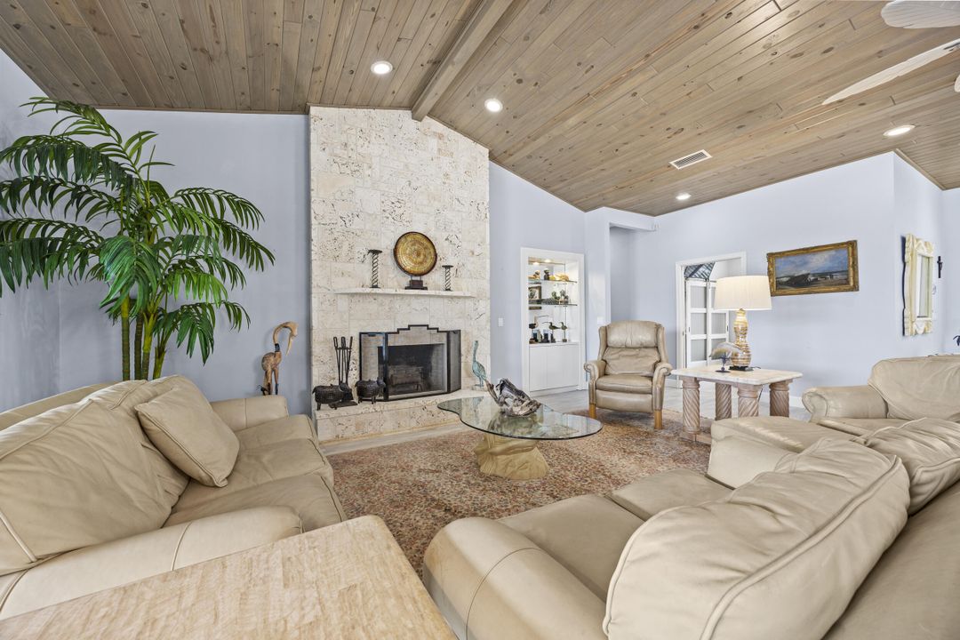 待售: $8,900,000 (4 贝兹, 5 浴室, 3434 平方英尺)