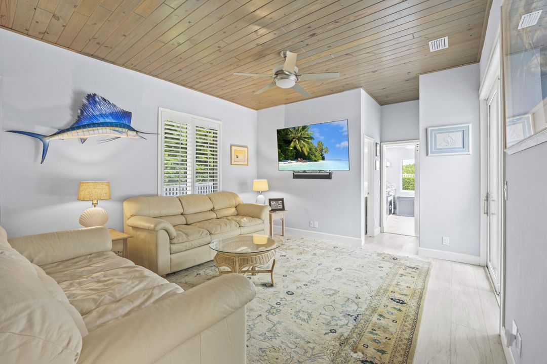 待售: $8,900,000 (4 贝兹, 5 浴室, 3434 平方英尺)