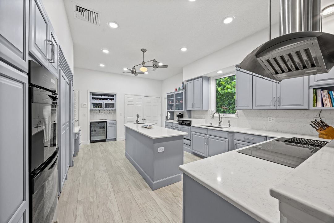 待售: $8,900,000 (4 贝兹, 5 浴室, 3434 平方英尺)