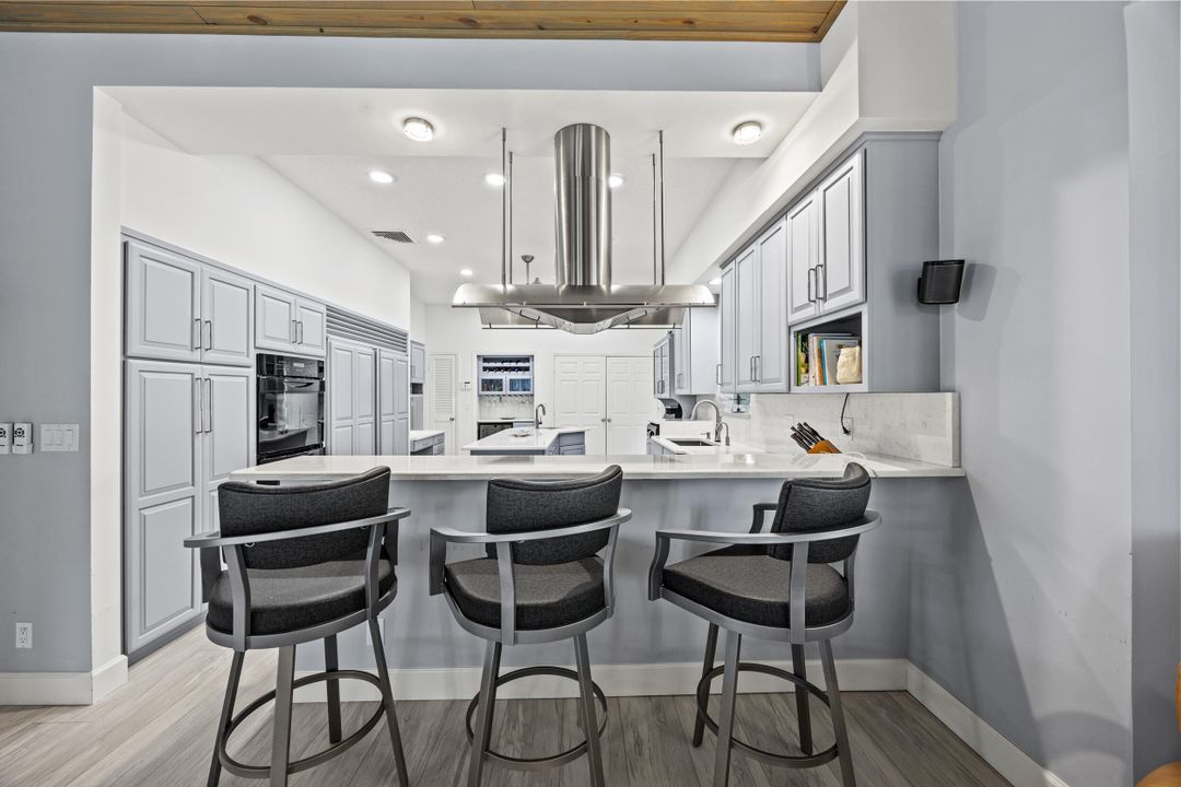 待售: $8,900,000 (4 贝兹, 5 浴室, 3434 平方英尺)