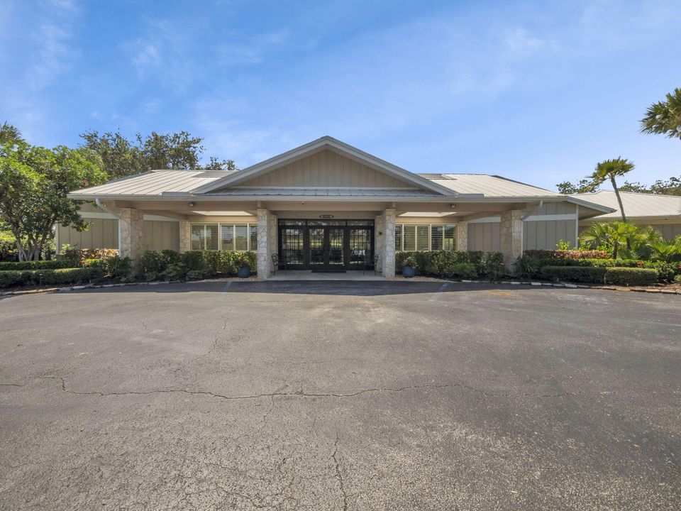 待售: $523,500 (2 贝兹, 2 浴室, 1957 平方英尺)