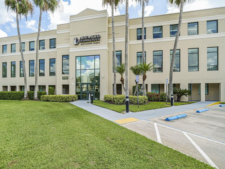 Active With Contract: $500 (0 beds, 0 baths, 96 Square Feet)