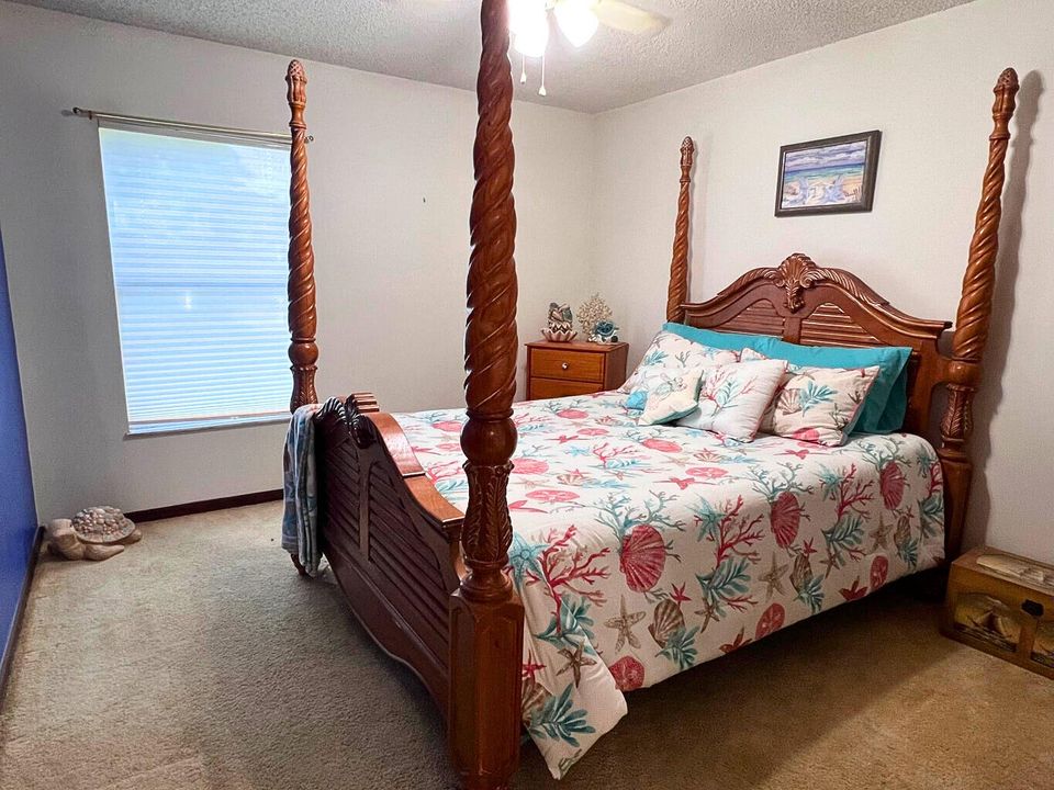 Active With Contract: $354,900 (3 beds, 2 baths, 1746 Square Feet)