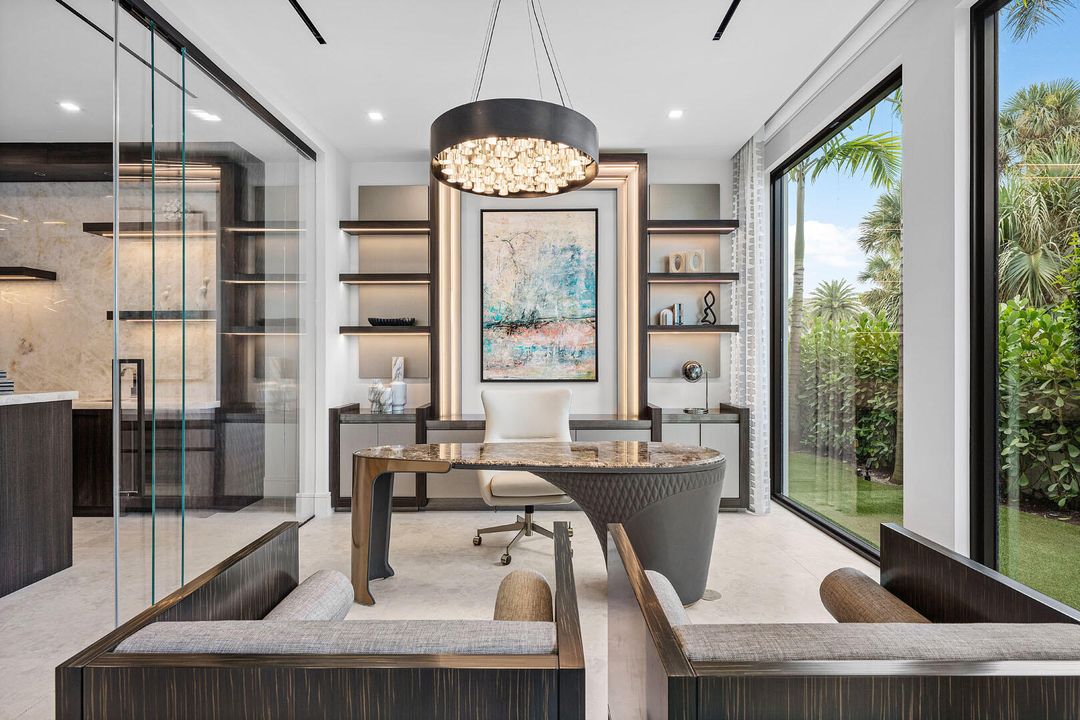 For Sale: $14,995,000 (6 beds, 7 baths, 8431 Square Feet)