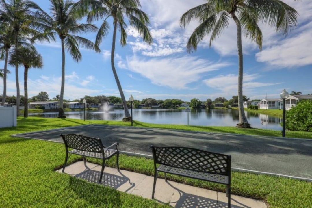 待售: $82,000 (3 贝兹, 3 浴室, 1200 平方英尺)