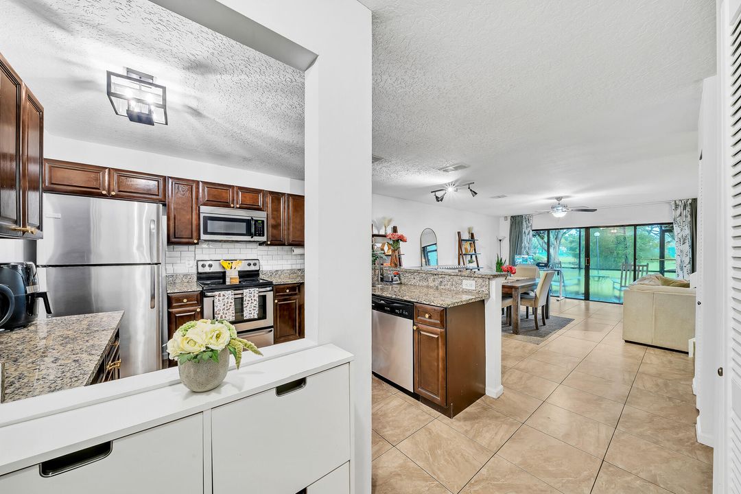 待售: $345,000 (3 贝兹, 2 浴室, 1502 平方英尺)