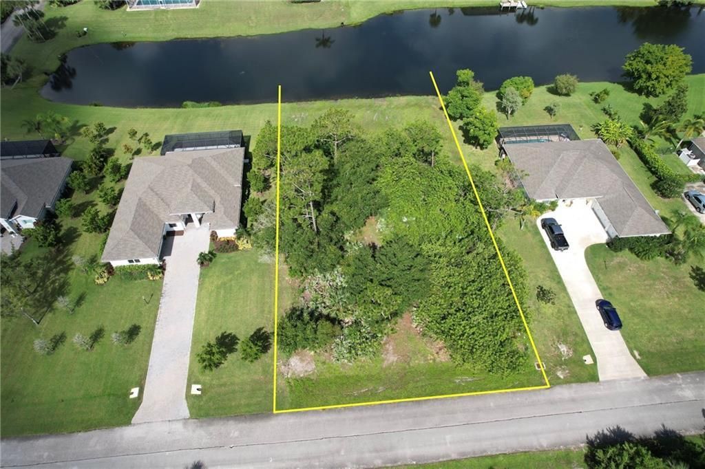 待售: $175,000 (0 贝兹, 0 浴室, 0 平方英尺)