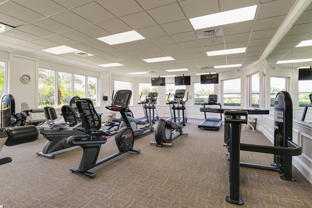 Active With Contract: $689,900 (4 beds, 3 baths, 2487 Square Feet)