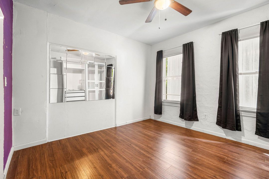 Active With Contract: $350,000 (4 beds, 2 baths, 1330 Square Feet)