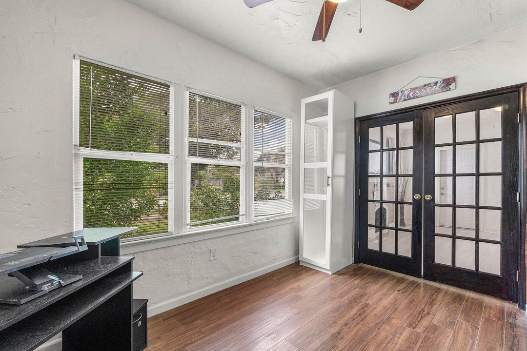 Active With Contract: $350,000 (4 beds, 2 baths, 1330 Square Feet)