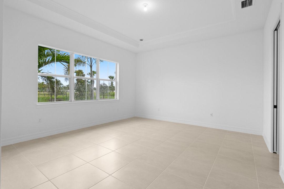 Под контрактом: $959,040 (3 спален, 3 ванн, 2483 Квадратных фут)