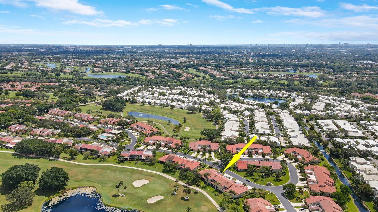 Active With Contract: $599,995 (3 beds, 2 baths, 1909 Square Feet)