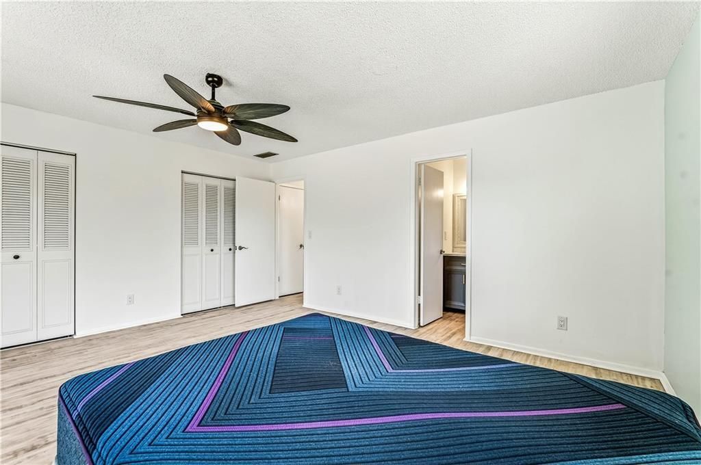 For Sale: $113,000 (1 beds, 1 baths, 750 Square Feet)