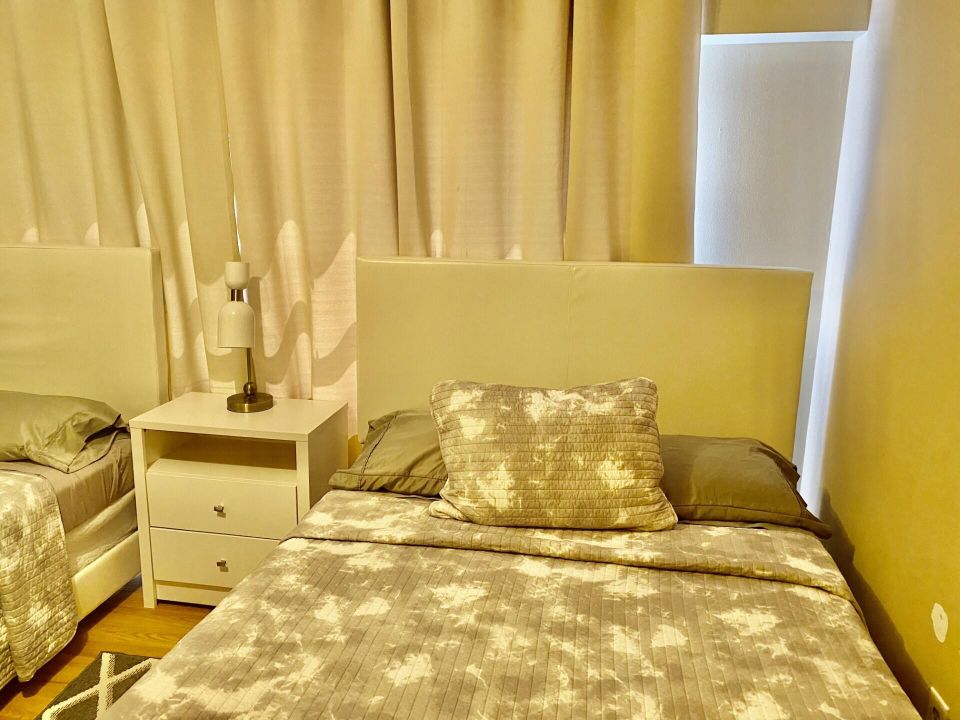 Под контрактом: $4,000 (2 спален, 2 ванн, 1432 Квадратных фут)