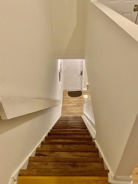 Под контрактом: $4,000 (2 спален, 2 ванн, 1432 Квадратных фут)