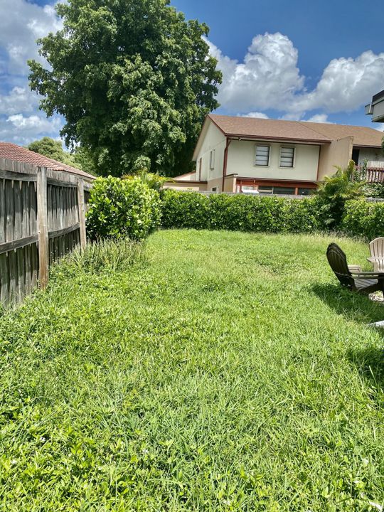 Под контрактом: $4,000 (2 спален, 2 ванн, 1432 Квадратных фут)