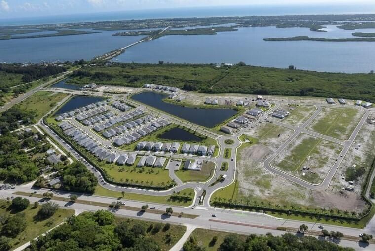 En Venta: $599,695 (4 camas, 2 baños, 1850 Pies cuadrados)