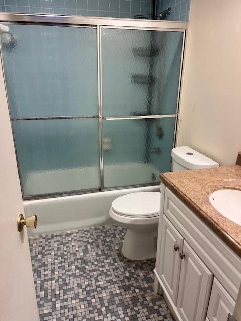 Под контрактом: $1,895 (2 спален, 2 ванн, 847 Квадратных фут)