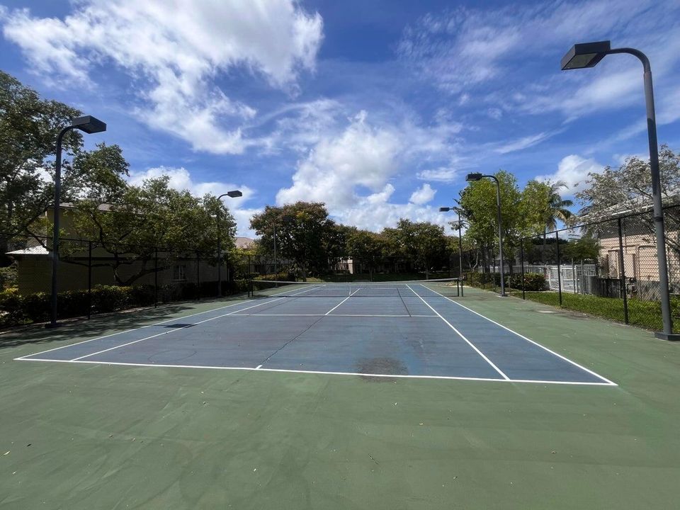 En Venta: $250,000 (2 camas, 2 baños, 1206 Pies cuadrados)