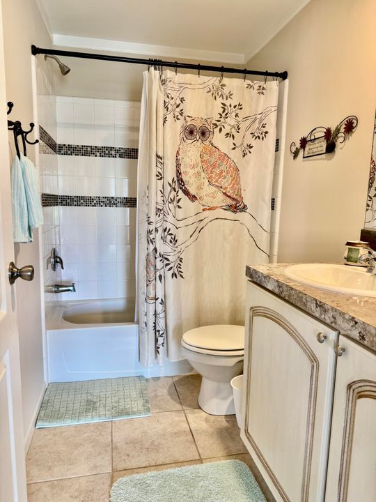 En Venta: $235,000 (3 camas, 2 baños, 1195 Pies cuadrados)