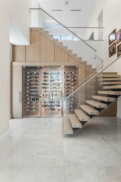 For Sale: $7,950,000 (4 beds, 5 baths, 5800 Square Feet)