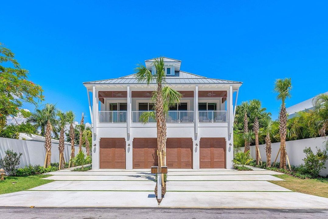 For Rent: $24,500 (3 beds, 3 baths, 3046 Square Feet)