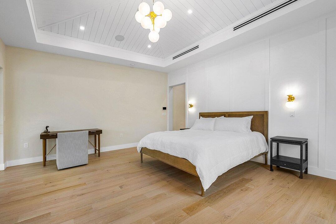 For Rent: $24,500 (3 beds, 3 baths, 3046 Square Feet)