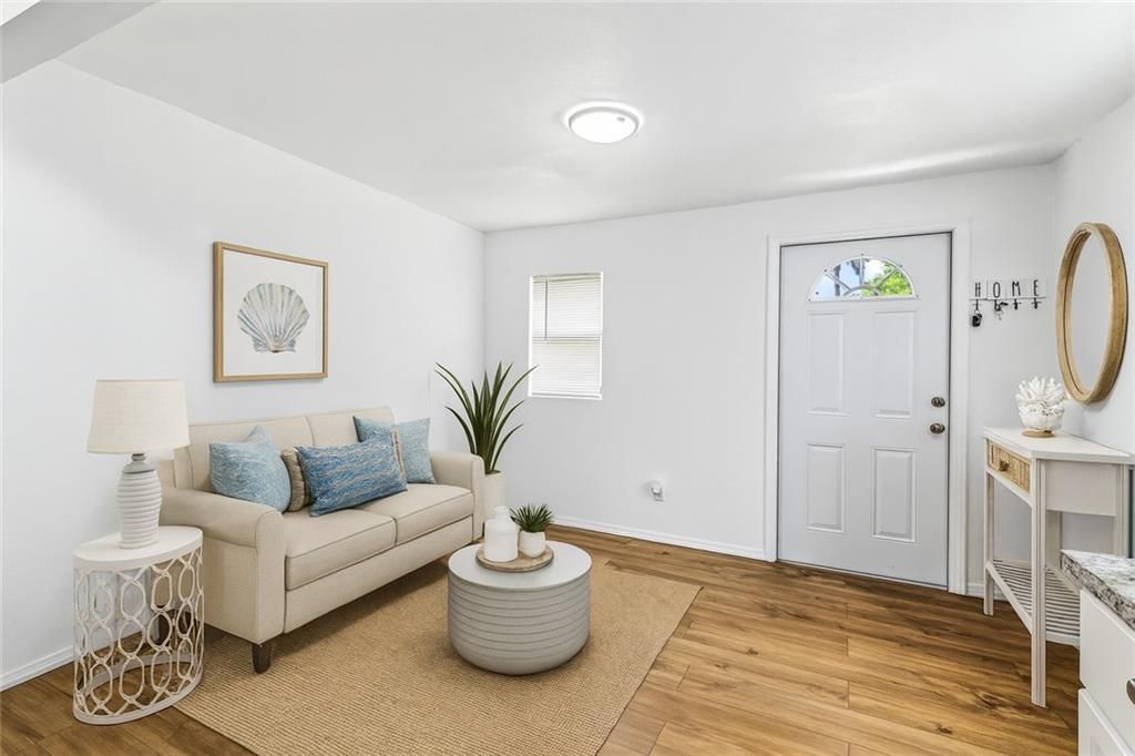 Vendido Recientemente: $144,500 (1 camas, 1 baños, 418 Pies cuadrados)