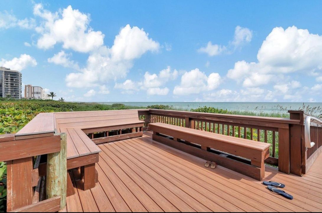 For Rent: $2,800 (2 beds, 2 baths, 1239 Square Feet)